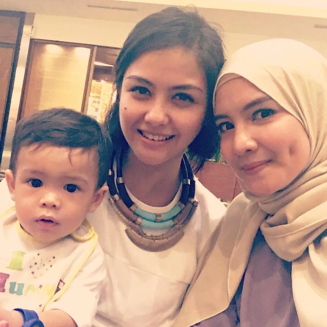Anak Reva dan Intan cuma beda sebulan © instagram.com/intan_nuraini23