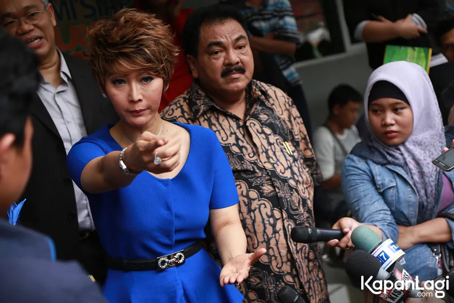 Inul marah ketika diminta tes DNA/©KapanLagi.com®/Agus Apriyanto