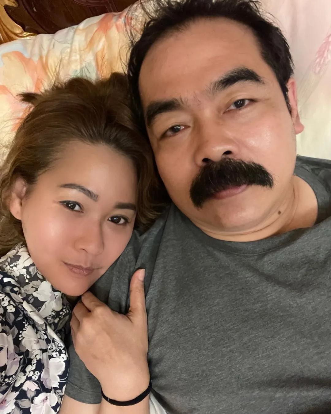 Senang Bisa Tampil Bareng Suami Tercinta
