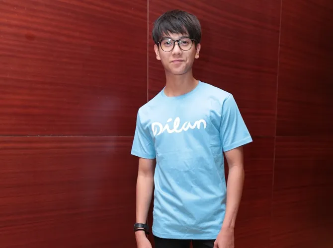 Berkarir di CJR selama enam tahun, Iqbaal merasa boyband tersebut sudah jadi bagian hidupnya. (Credit: KapanLagi.com/Muhammad Akrom Sukarya)