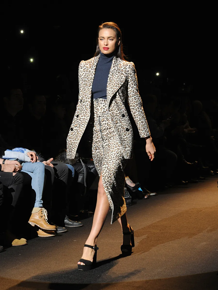 Akankah Irina Shayk menjadi pacar baru Justin Bieber? © Splashnews