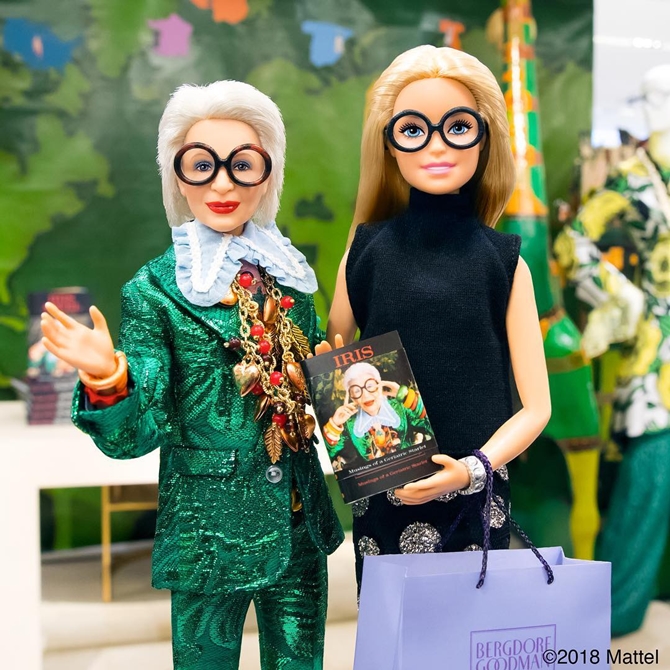 Koleksi Barbie ini juga mengangkat isu DIversity yang tengah panas di USA. © instagram.com/barbiestyle/