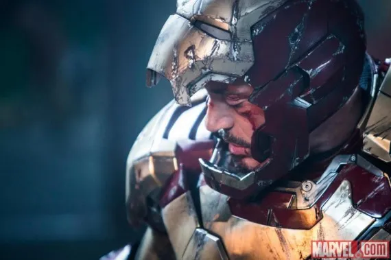 Iron Man dalam masalah besar(screenrant.com)