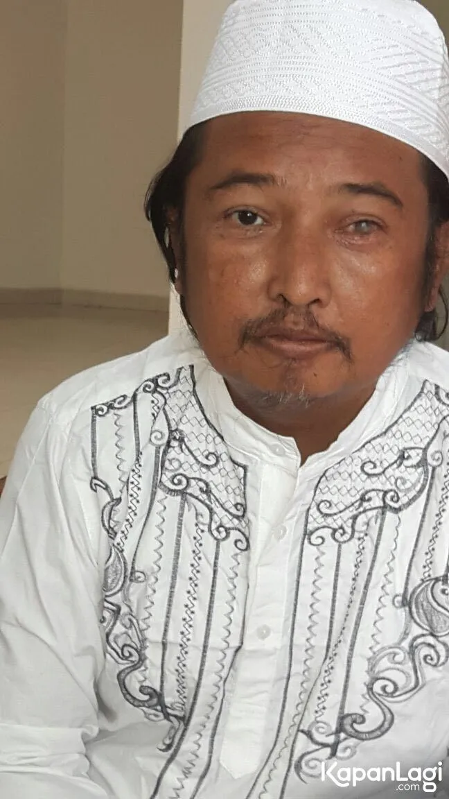 Irwan Yusuf ayah Marshanda. ©Petugas Dinas Sosial