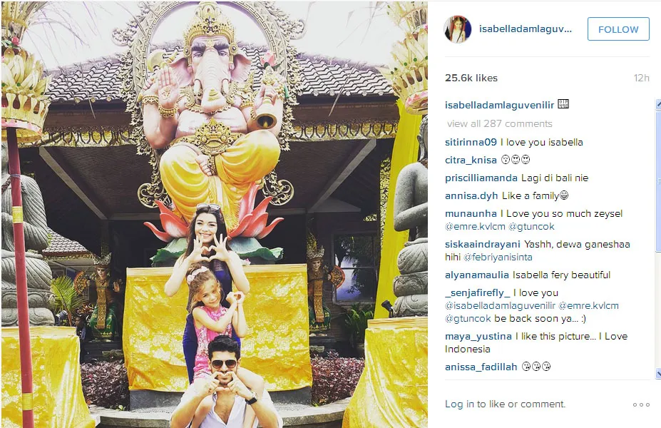 Ini dia pose Emre, Isabella dan Gulcin membentuk tanda hati © Instagram.com/isabelladamlaguvenilir