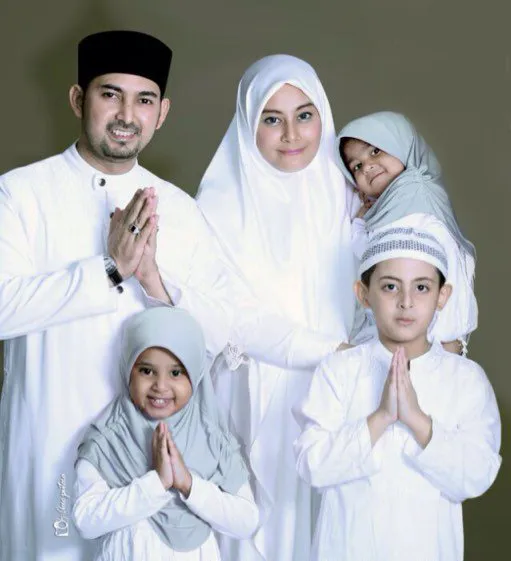 Putri tetap kukuh bercerai karena suaminya menikah lagi diam-diam/©twitter.com/ustad_alhabsyi