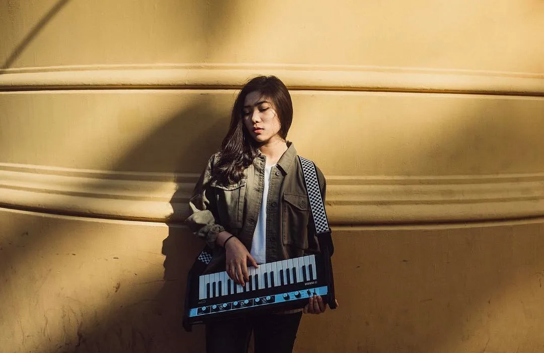 Isyana dan Jimmy © Instagram/isyanasarasvati