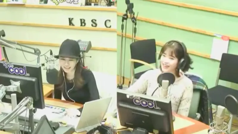 Yoo In Na yang menggoda IU soal Jang Ki Ha secara tak disadari dalam siaran radio 27 Januari 2014. ©soompi.com
