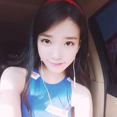 IU juga mengunggah foto selfie di Instagram ucapkan terima kasih setelah Producer tamat. ©kpopherald.com
