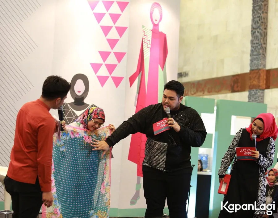 Ivan Gunawan beri komentar soal OOTD Syahrini di Turki/©KapanLagi.com®/M. Akrom Sukarya