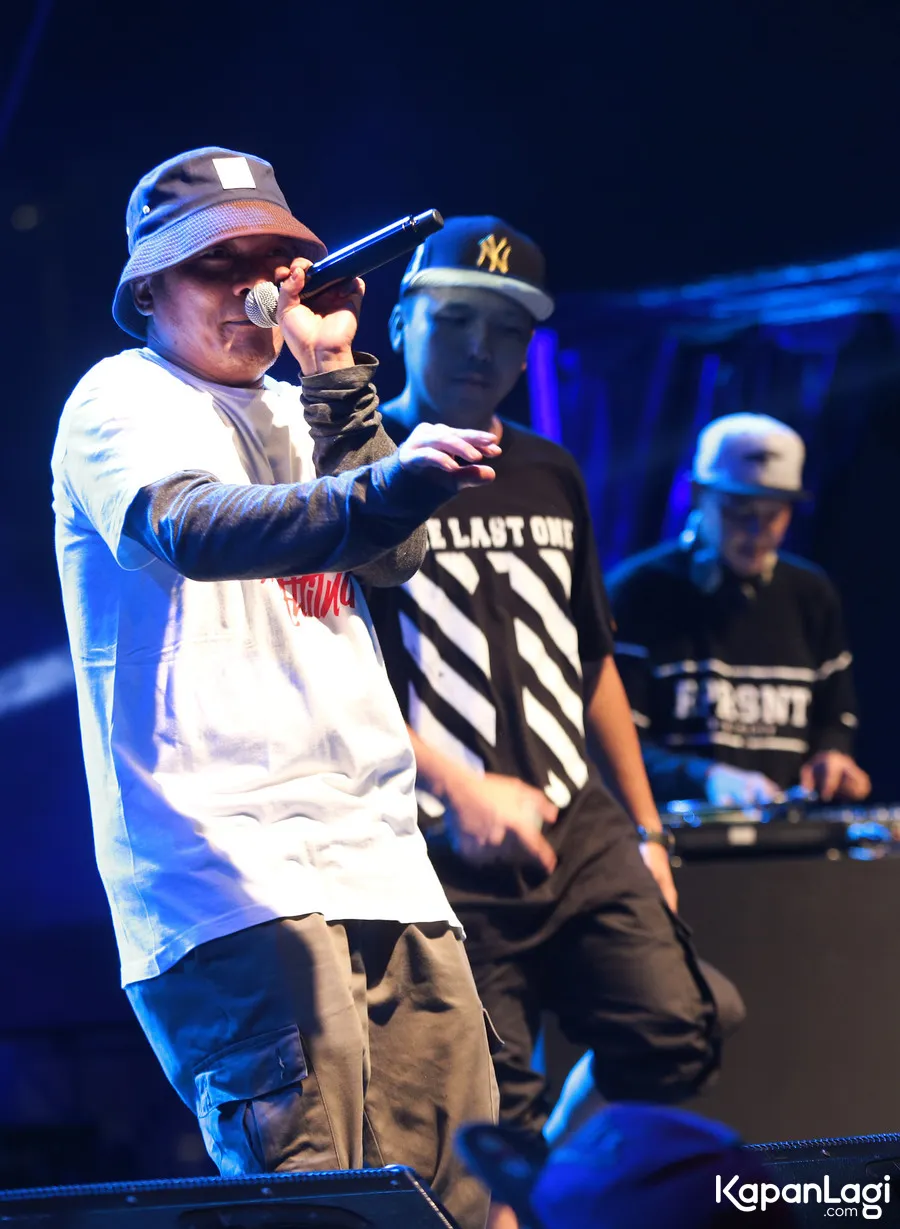 Alasan Iwa K menggunakan ganja diduga karena lingkungan yang menawari rapper tersebut © KapanLagi.com/Budy Santoso