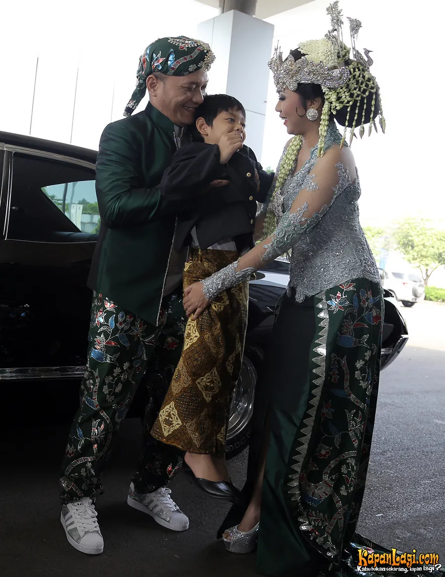 Iwa K dan Wikan ternyata saling kenal sebelum rapper tersebut bercerai dari mantan istrinya, penyanyi Selfi Nafilah. ©KapanLagi.com®/Agus Apriyanto