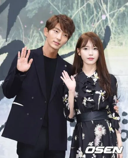 Lee Jun Ki dan IU dipastikan akan datang bersama dalam ajang penghargaan SBS Drama Awards 2016. ©Osen