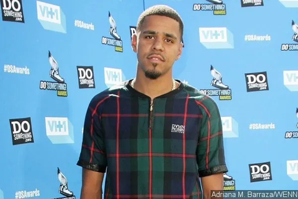 J. Cole, si rapper yang menyindir Eminem & Justin Timberlake / © WENN - Foto: Adriana M. Barraza
