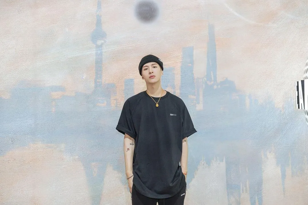 instagram.com/jacksonwang852g7