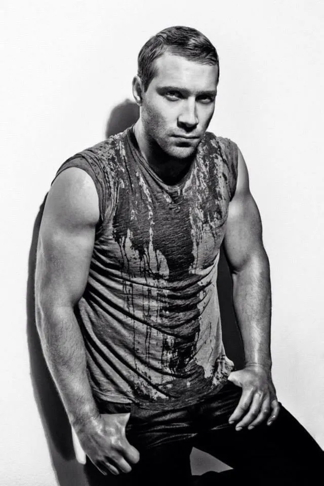 Jai Courtney @Facebook.com/Fanpage/Jai-Courtney
