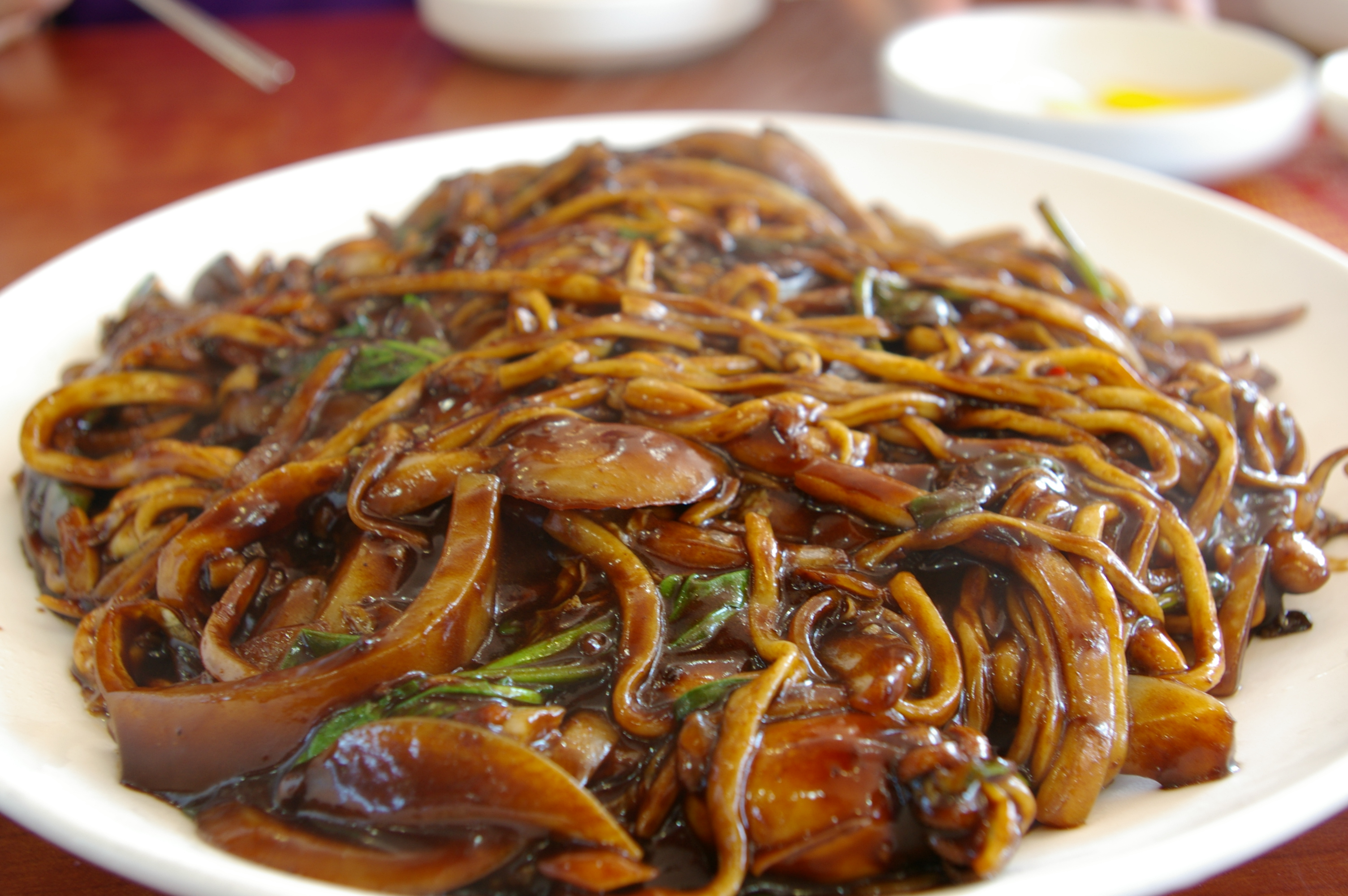 Jajangmyeon © Wikipedia