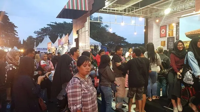 JAKCLOTH SUMMERFEST (credit : kapanlagi.com/Sahal Fadhli)