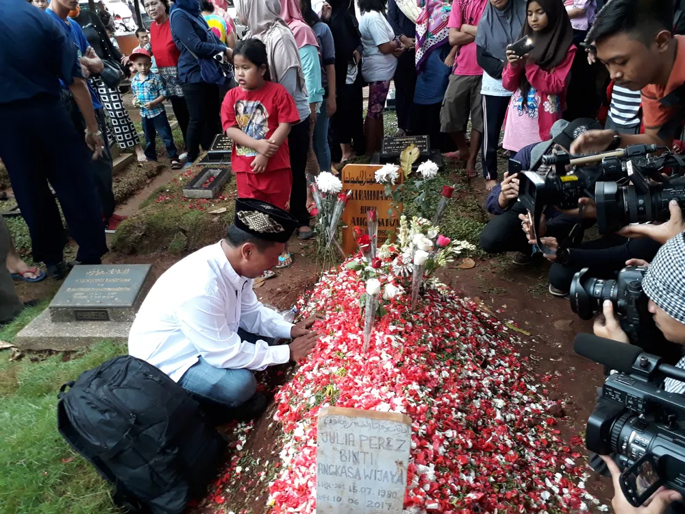 Dianggap mendompleng nama, Jalal tegaskan dengan singkat kalau ia hanya mewujudkan bukti cinta dan kagumnya pada Jupe © KapanLagi.com/Mathias Purwanto