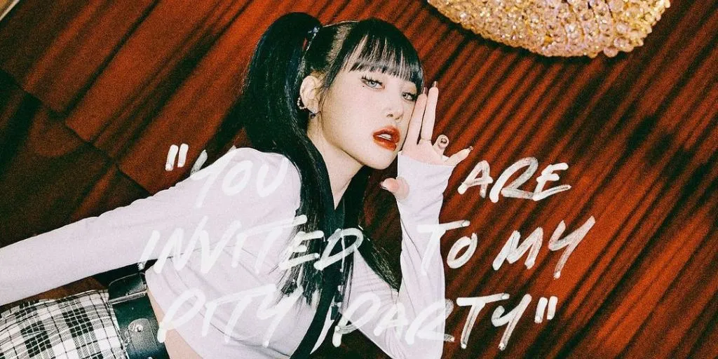 JAMIE - Dancing with you in the rain