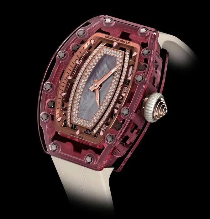 Harganya fantastis, nyaris senilai mobil balap! © Richard Mille