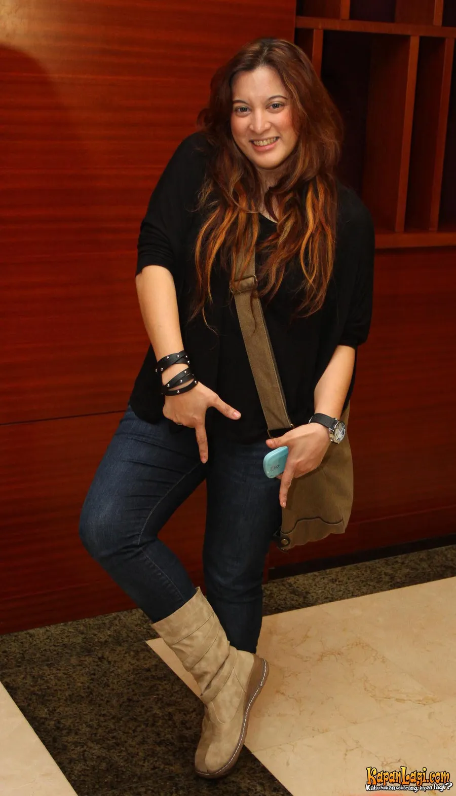 Tak hanya diisukan telah menikah siri, Jane Shalimar juga dikabarkan telah berbadan dua