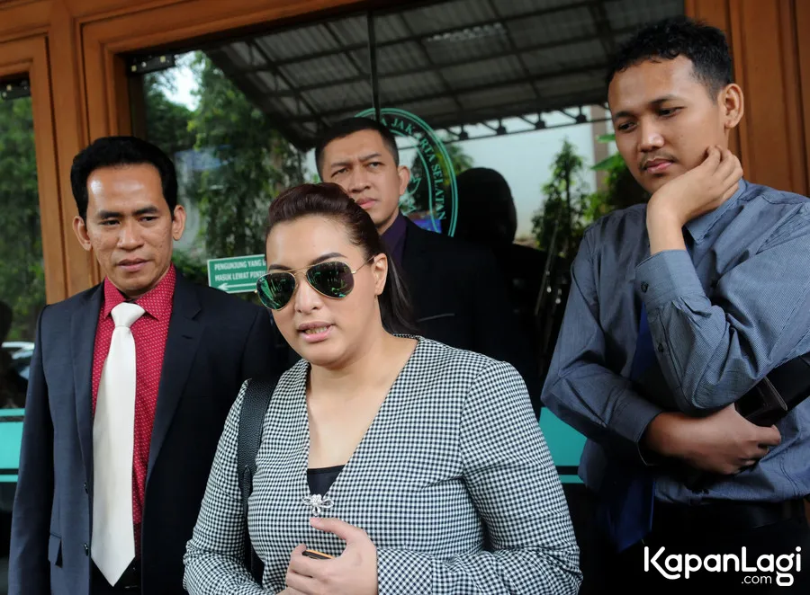 Jane Shalimar berjuang memastikan status pernikahannya dengan Didi Mahardika © KapanLagi.com®/Bayu Herdianto
