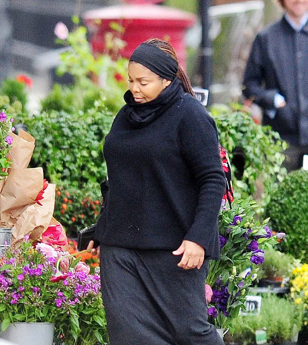Selamat! Janet akhirnya jadi ibu © dailymail.co.uk