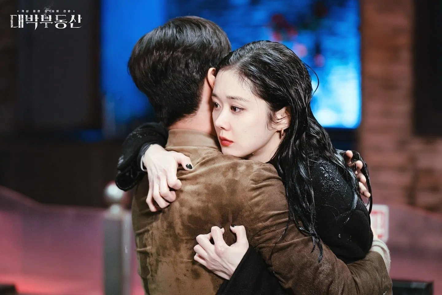 Hong Ji A & Oh In Beom (SELL YOUR HAUNTED HOUSE)