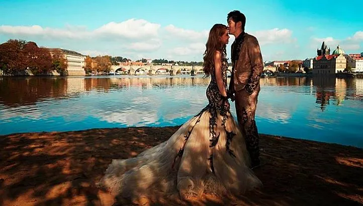 Jay Chou dan Hannah Quilivan akan menggelar wedding banquet 9 Februari mendatang. @straitstimes.com