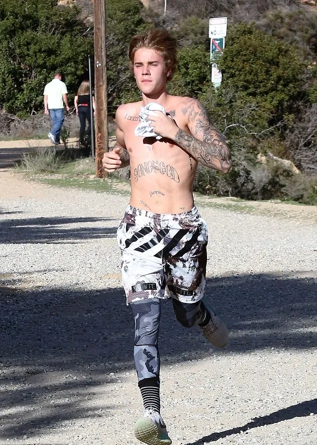 Untuk kamu yang lebih menyukai hal simpel, workout Justin Bieber ini bisa jadi pilihan © dailymailcouk
