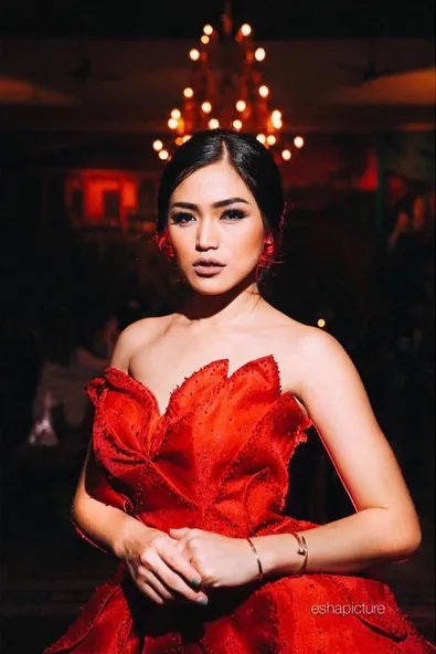 Jessica Iskandar awali karir dengan ikut sekolah model. /©instagram.com/inijedar