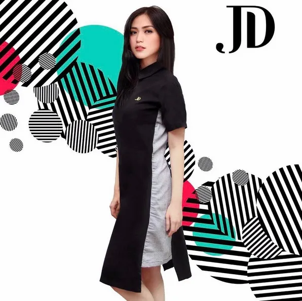 Salah satu bisnis busana Jessica Iskandar yang kece. /©instagram.com/inijedar