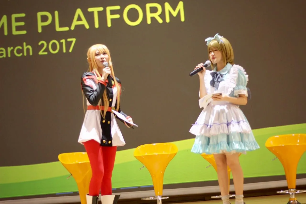 Video streaming jadi salah satu opsi yang memudahkan Jeanice Ang tetap update dengan kegemarannya © KapanLagi.com/Sahal Fadli