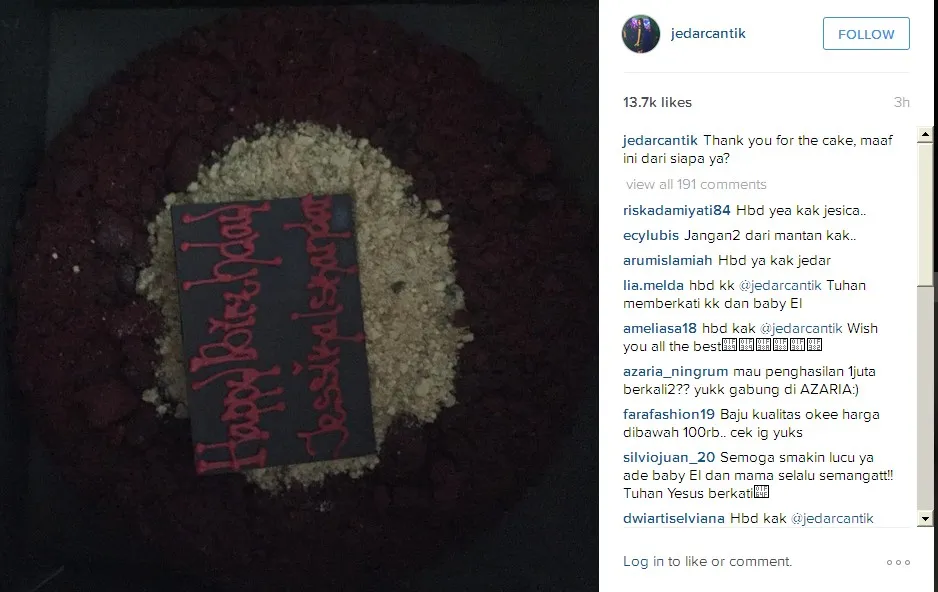Siapa Yang Mengirimkan Kue Ini? © Instagram jedarcantik