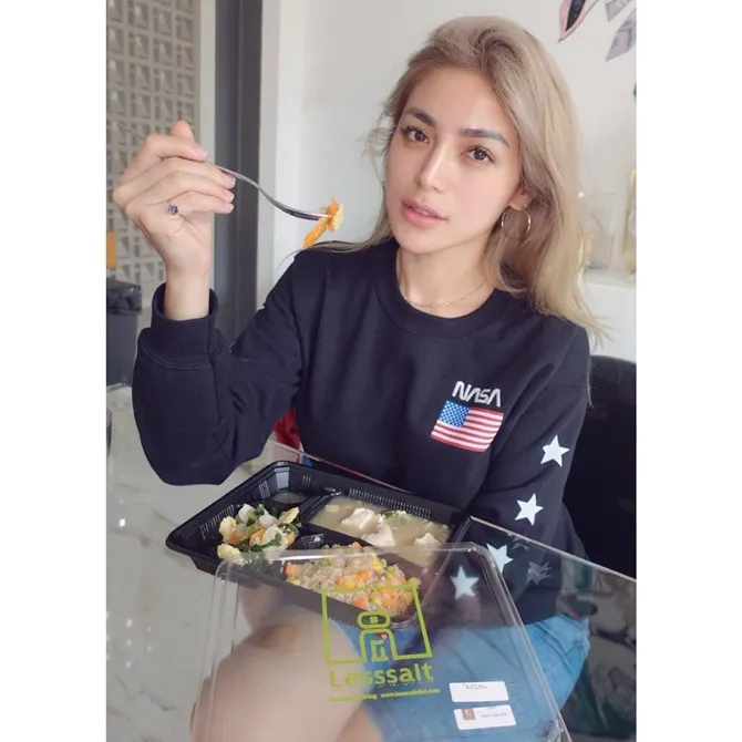 Rambut baru Jedar (credit : instagram.com/inijedar)