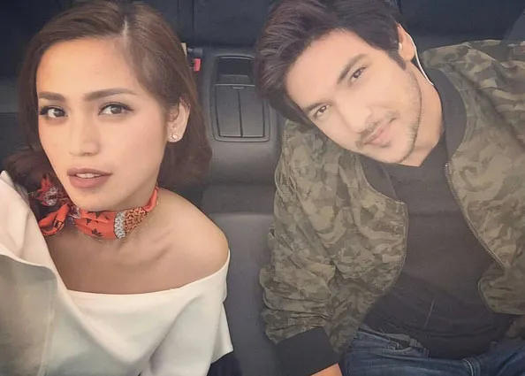 Jedar pamer selfie bareng Shivin Narang © Instagram.com/inijedar