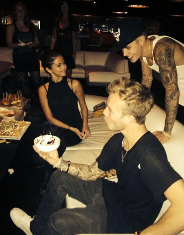 Selena dan Justin @ istimewa