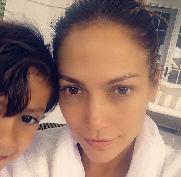Jennifer Lopez @ dailymail.co.uk