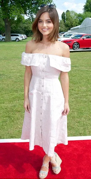 Jenna Coleman, wanita yang disebut memiliki hubungan spesial dengan Pangeran Harry © Shutterstock