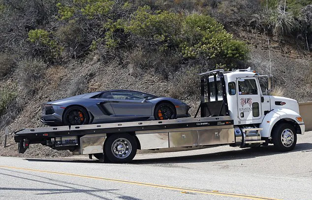 Inilah Lamborghini baru milik Caitlyn ©splashnews.com