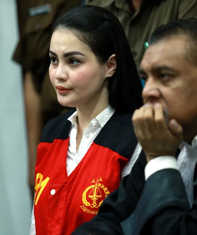 Jennifer Dunn merasa bahagia karena bisa dapatkan cinta Faisal Harris? © KapanLagi.com/Agus Apriyanto