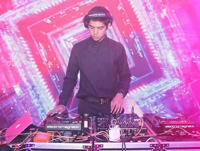 © © instagram.com/mercy_kawilarang