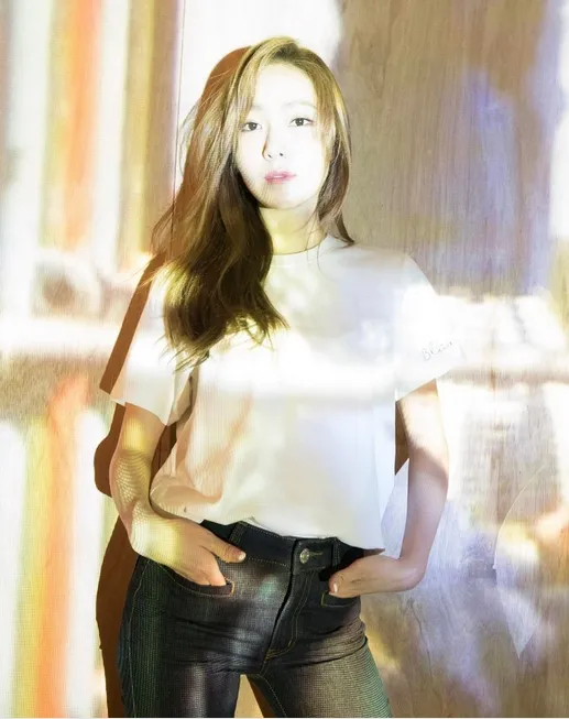 Jessica Jung membuat fashion line yang diberi tajuk Blanc & Eclare. /©instagram.com/jessica.syj