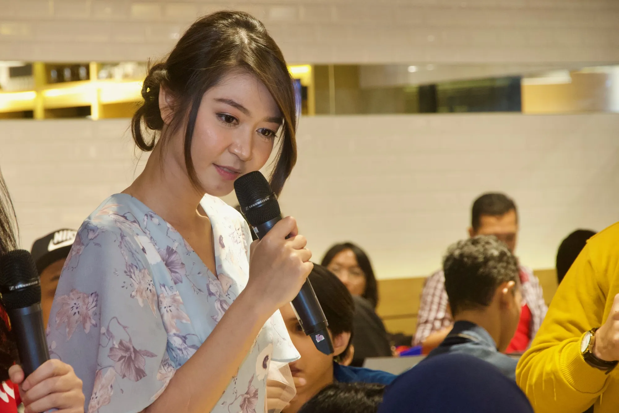 Ve terlibat syuting 'NIKAH YUK' / Credit: KapanLagi - Djoko Poerwanto