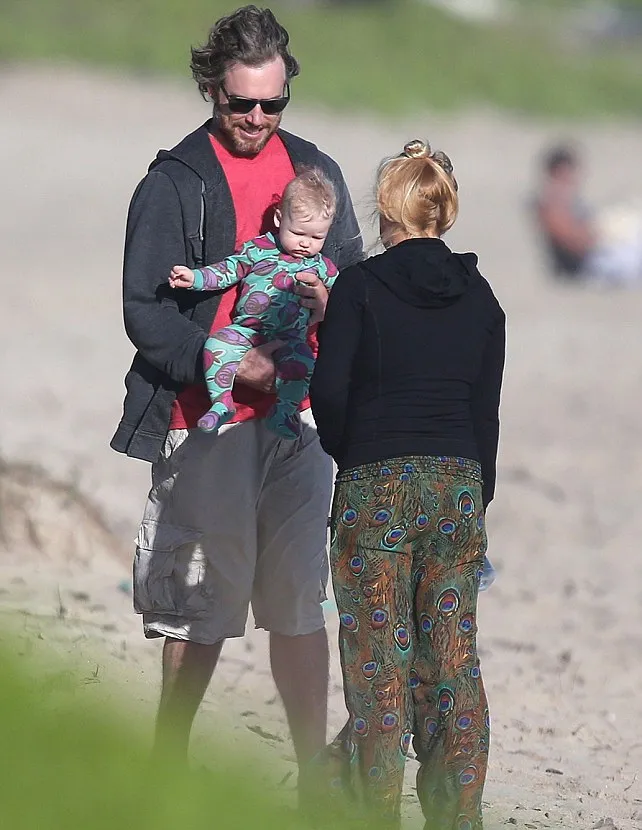 Eric, Maxwell dan Jessica @ dailymail.co.uk
