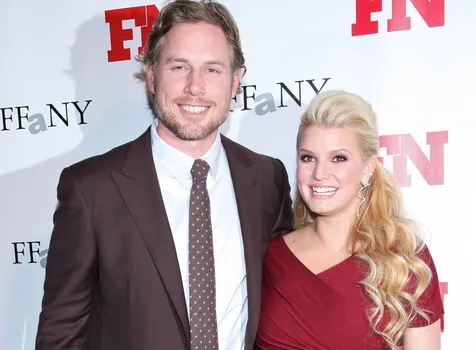 Eric Johnson - Jessica Simpson @ digitalspy.co.uk