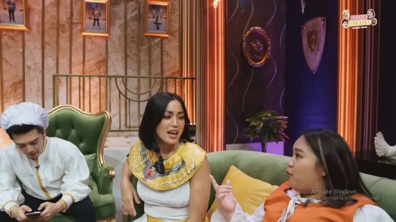 Jessica Iskandar Saat Syuting (Credit: Youtube/Jessica iskandar)