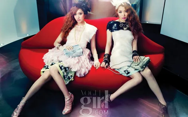 Jessica Jung yang merasa nggak saingan dengan Tiffany Girls Generation meski debut solo hampir bersamaan. ©Vogue Magazine