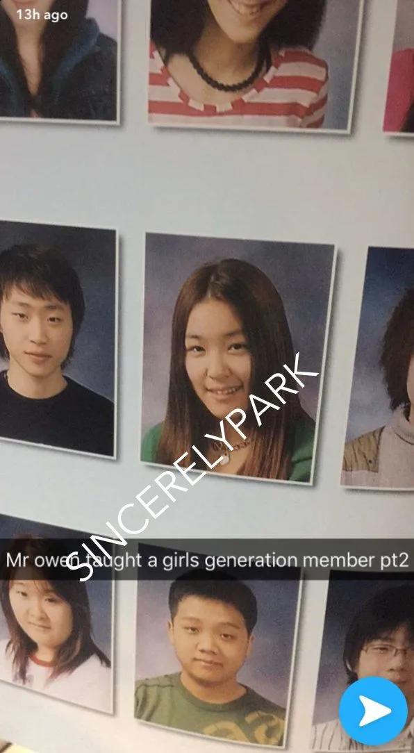 Tiffany pamer senyum di buku tahunan sekolah. / © via koreaboo.com